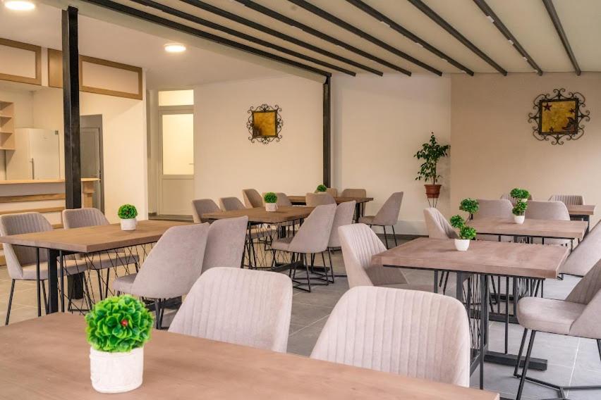 Fenix Gevgelija Bed & Breakfast エクステリア 写真