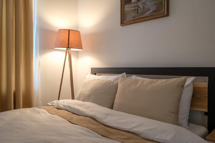 Fenix Gevgelija Bed & Breakfast エクステリア 写真
